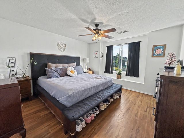 5723 Aida Road NW, Albuquerque, NM 87114
