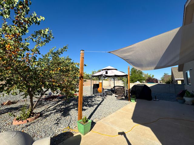 5723 Aida Road NW, Albuquerque, NM 87114