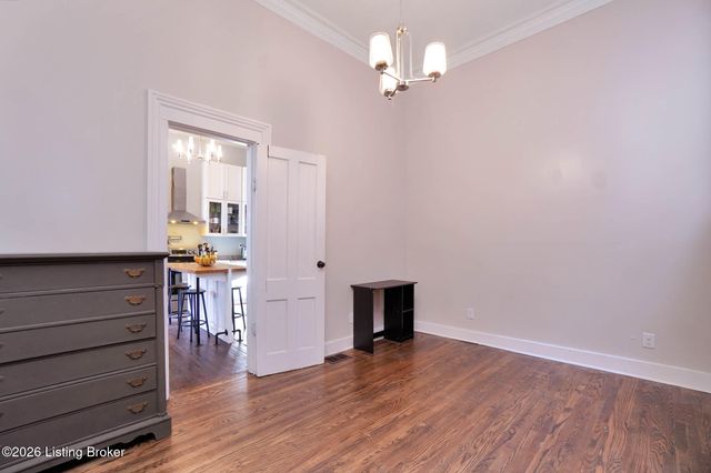1139 S Brook St, Louisville, KY 40203