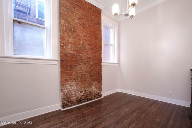 1139 S Brook St, Louisville, KY 40203