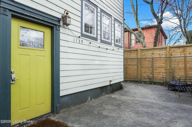 1139 S Brook St, Louisville, KY 40203