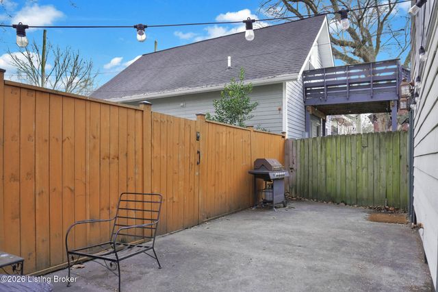 1139 S Brook St, Louisville, KY 40203