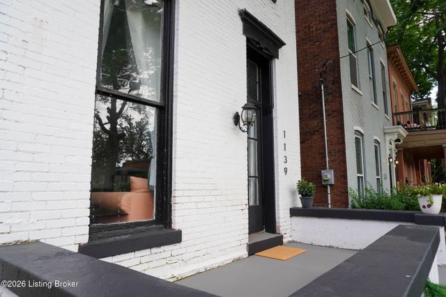 1139 S Brook St, Louisville, KY 40203