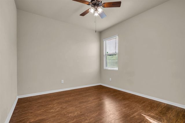 12575 Canyon Falls Boulevard, Willis, TX 77318