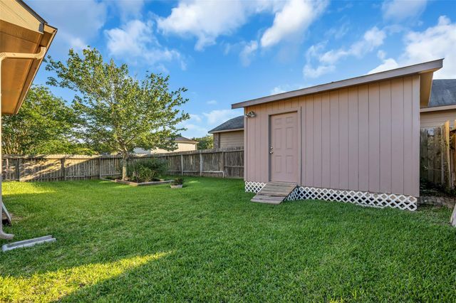 12575 Canyon Falls Boulevard, Willis, TX 77318