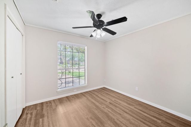 8614 Greenleaf Lake Drive, Houston, TX 77095