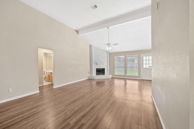 8614 Greenleaf Lake Drive, Houston, TX 77095
