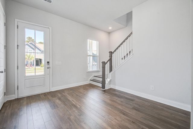 416 W Respite Lane, Summerville, SC 29483