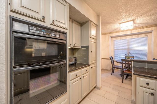 17735 Windflower Way 105, Dallas, TX 75252