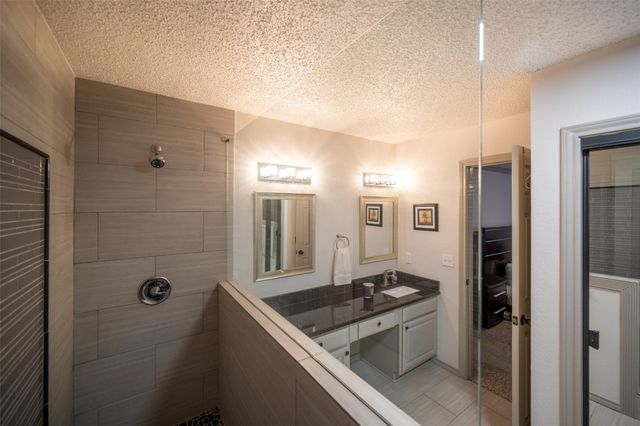 17735 Windflower Way 105, Dallas, TX 75252