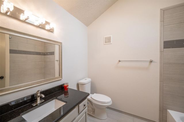 17735 Windflower Way 105, Dallas, TX 75252