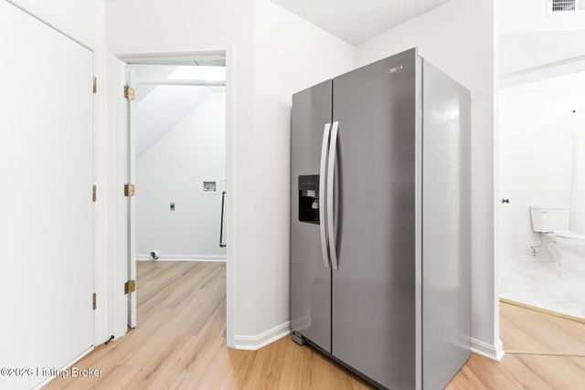 10401 Mimosa View Ct, Jeffersontown, KY 40299