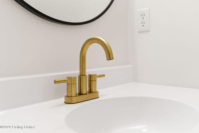 10401 Mimosa View Ct, Jeffersontown, KY 40299