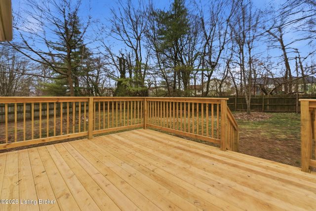 10401 Mimosa View Ct, Jeffersontown, KY 40299