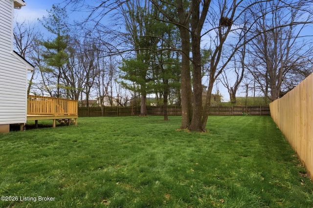 10401 Mimosa View Ct, Jeffersontown, KY 40299