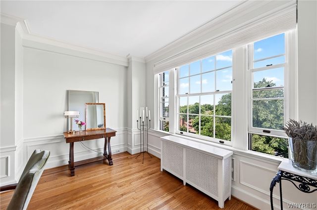 33 Gates Circle 6B, Buffalo, NY 14209