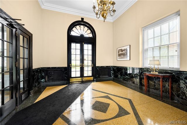 33 Gates Circle 6B, Buffalo, NY 14209