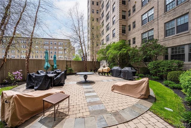 33 Gates Circle 6B, Buffalo, NY 14209
