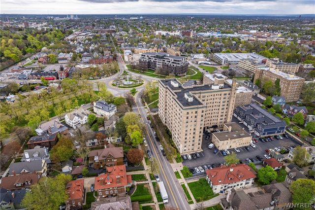 33 Gates Circle 6B, Buffalo, NY 14209