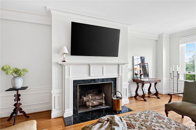 33 Gates Circle 6B, Buffalo, NY 14209