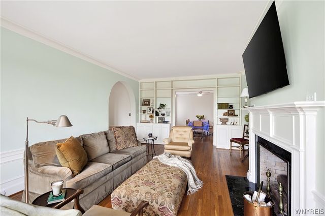 33 Gates Circle 6B, Buffalo, NY 14209