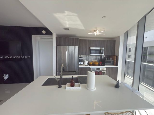 488 NE 18th St 3300, Miami, FL 33132