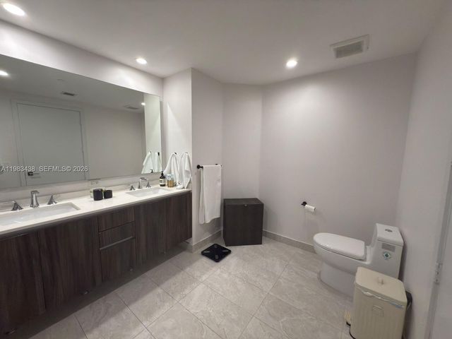 488 NE 18th St 3300, Miami, FL 33132