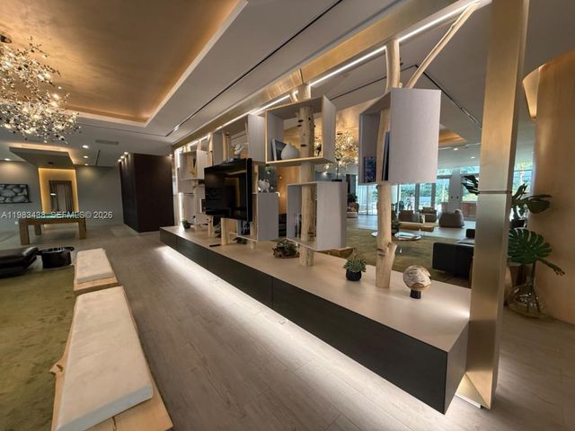 488 NE 18th St 3300, Miami, FL 33132