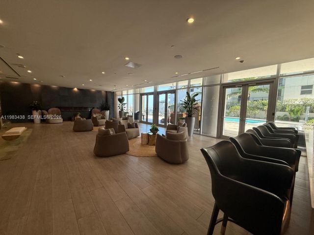 488 NE 18th St 3300, Miami, FL 33132