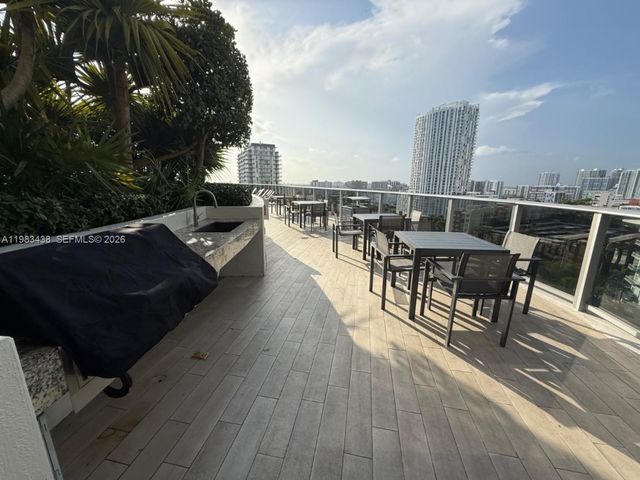 488 NE 18th St 3300, Miami, FL 33132