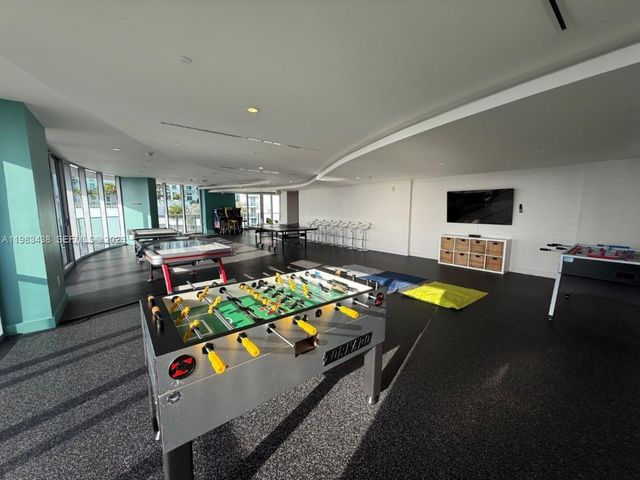 488 NE 18th St 3300, Miami, FL 33132