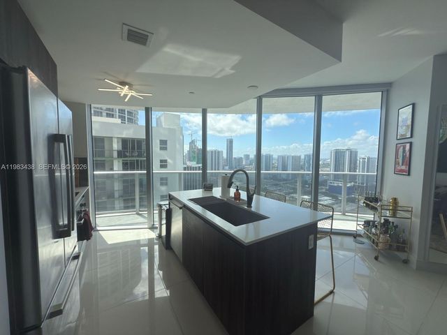 488 NE 18th St 3300, Miami, FL 33132