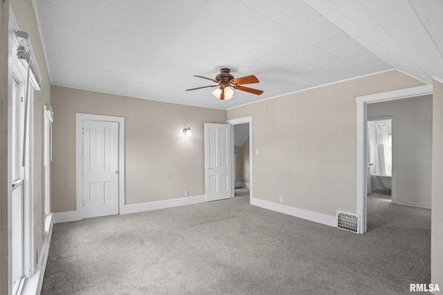 1416 17TH Avenue, Moline, IL 61265