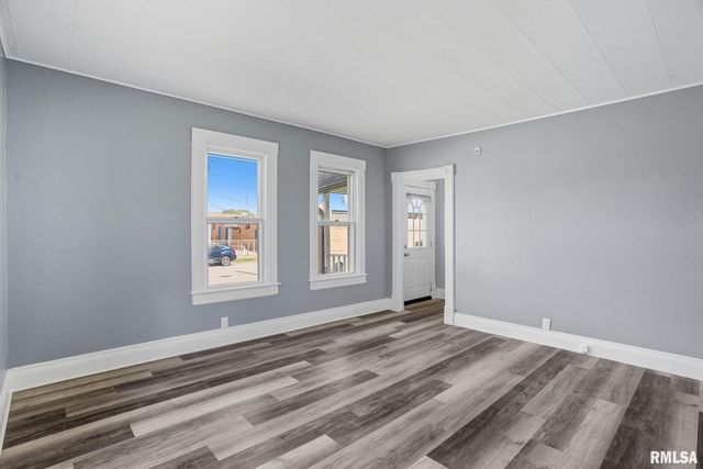 1416 17TH Avenue, Moline, IL 61265