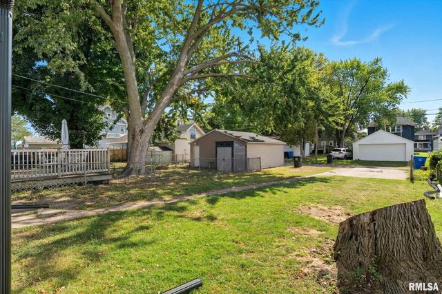 1416 17TH Avenue, Moline, IL 61265