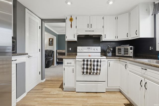 6808 Windham Court, Fort Wayne, IN 46835