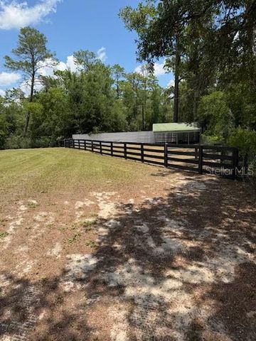 9050 SE 196TH TERRACE, Ocklawaha, FL 32179