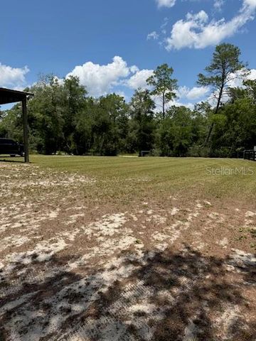 9050 SE 196TH TERRACE, Ocklawaha, FL 32179