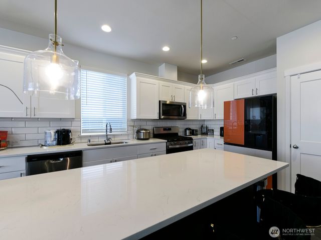9110 Carlos Way NE, Lacey, WA 98516