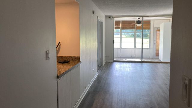2601 S Course Dr 107, Pompano Beach, FL 33069