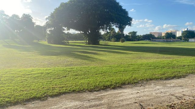 2601 S Course Dr 107, Pompano Beach, FL 33069