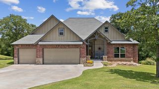 2223 White Oak Way, Sand Springs, OK 74063