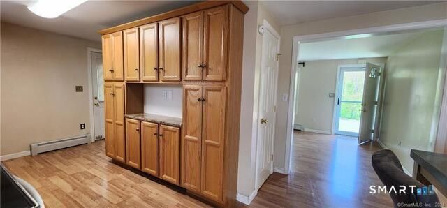7 Sunnieside Court, Waterford, CT 06385