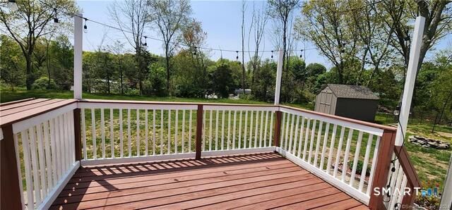 7 Sunnieside Court, Waterford, CT 06385