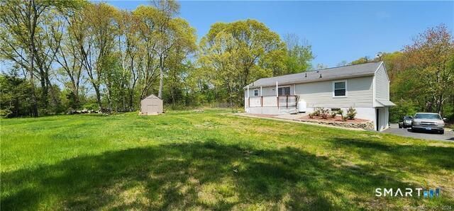 7 Sunnieside Court, Waterford, CT 06385