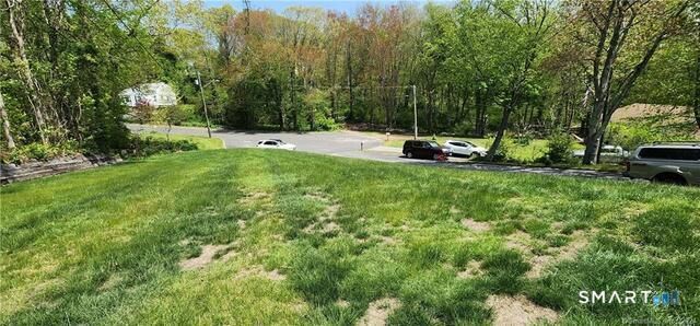 7 Sunnieside Court, Waterford, CT 06385