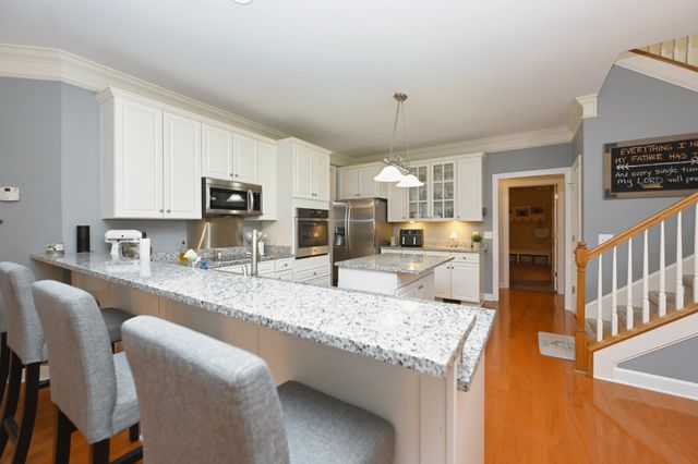 106 Shorecrest Cir, Hendersonville, TN 37075