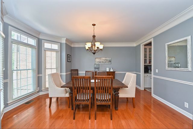 106 Shorecrest Cir, Hendersonville, TN 37075