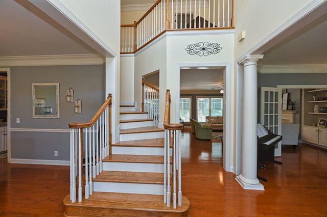 106 Shorecrest Cir, Hendersonville, TN 37075