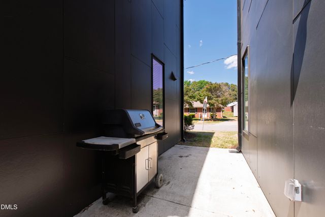 2159 Mayview Road B, Raleigh, NC 27607